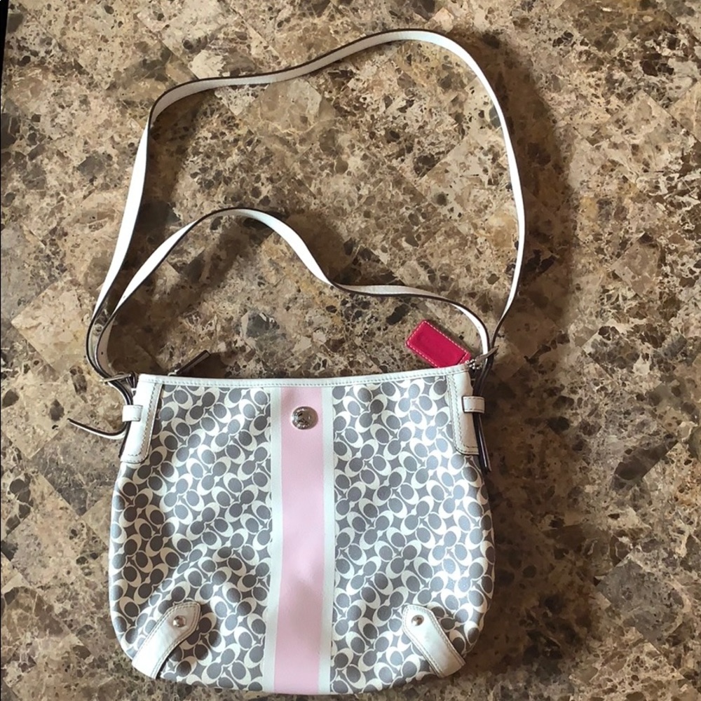 Convertible Vintage Coach Bag 👜💐